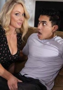 Sadie Summers Teaching Him EVERYTHING