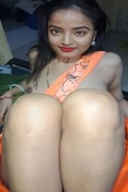 Real homemade Bhabhi Cute With Night dress