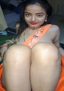 Real homemade Bhabhi Cute With Night dress